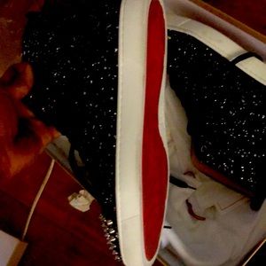 Christian loubittons still great shape with red soles just looking to sell